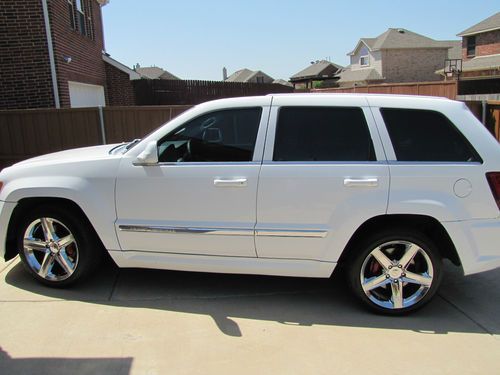 2006 jeep grand cherokee srt8 sport utility 4-door 6.1l -price $8000.00