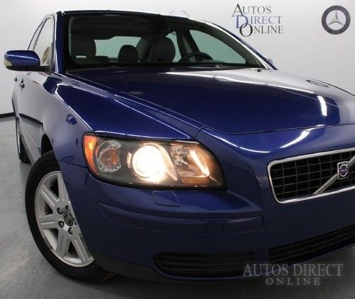 We finance 2006 volvo s40 2.4i clean carfax mroof wrrnty lthr htdsts kylssent cd