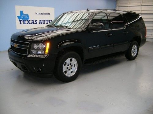 2012 chevrolet suburban lt black on black  heated seats warranty 1 owner