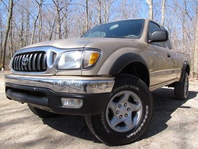 2004 toyota tacoma 4wd sr5 4cyl 5speed towhitch allpower cleancarfax&amp;truck!!