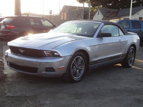 2011 ford mustang convertible damaged salvage low miles runs! perfect summer car