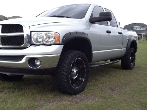 2004 dodge ram 1500 slt crew cab pickup 4-door 4.7l