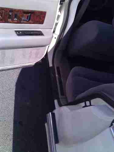 1993 Cadillac Fleetwood Brougham Sedan 4-Door 5.7L, US $8,500.00, image 5