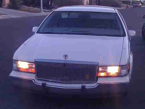 1993 Cadillac Fleetwood Brougham Sedan 4-Door 5.7L, US $8,500.00, image 8