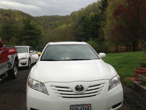 2008 toyota camry le sedan 4-door 2.4l