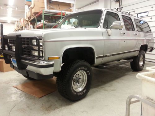 1990 chevy suburban 4x4 1500 chevrolet 3" lift