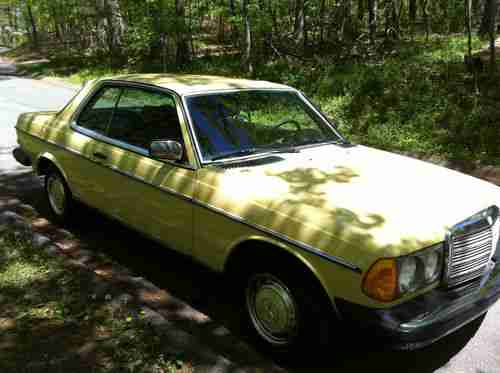 1978 Mercedes Benz 300 CD Coupe, image 3