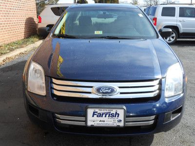 Pre-owned excellent condition good mpg