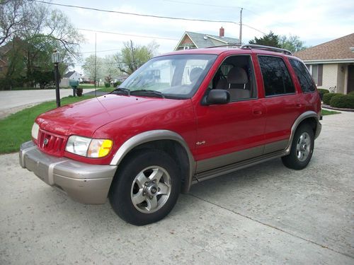 2002 kia sportage 4x4 4dr suv / 4 cylinder/2.0l /automatic / very sharp