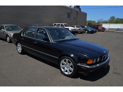 1992 bmw 750 il, nice and clean , clean carfax no accidents, no reserve