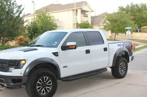 2013 ford svt raptor 4x4 supercrew 6.2l v8 engine 6-spd oxford white blk int.