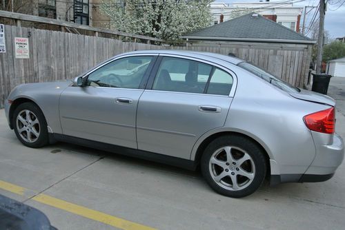 2004 infiniti g35 x  premium package hid sunroof....no reserve