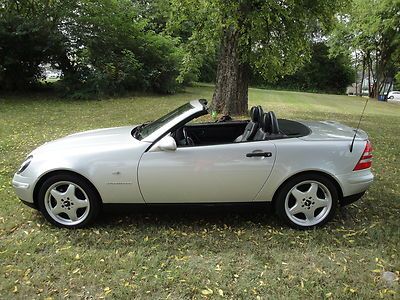 Mercedes slk 230 komp h/top conv 1999 low miles  no reserve from starting bid!