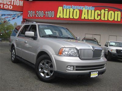 2005 lincoln navigator navigation dvd sunroof carfax certified low reserve
