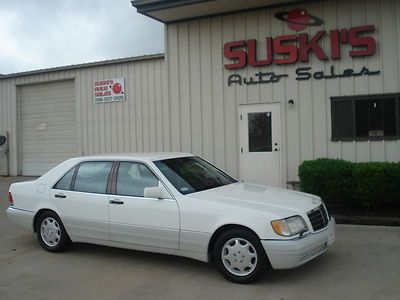 Polar white 1995 mercedes benz s320  beautiful car!!!