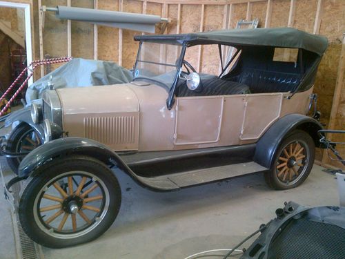 1927  model t  4 door touring car  restored! low reserve