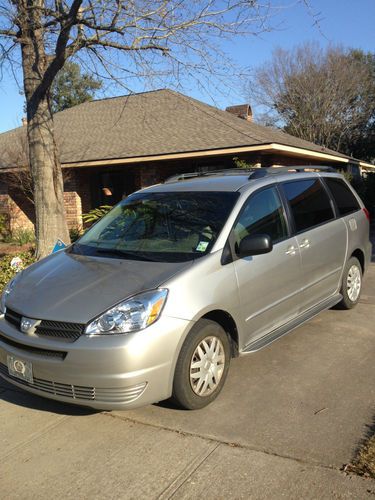 2004 toyota sienna le mini passenger van 5-door 3.3l