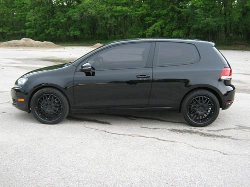 2011 Volkswagen Golf / Manual /19