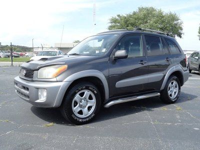 Suv 2.0l one owner clean car fax 18 service records leather sun roof