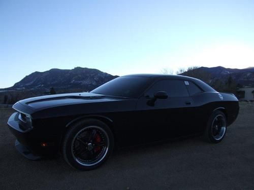 2008 dodge challenger 2dr cpe srt8