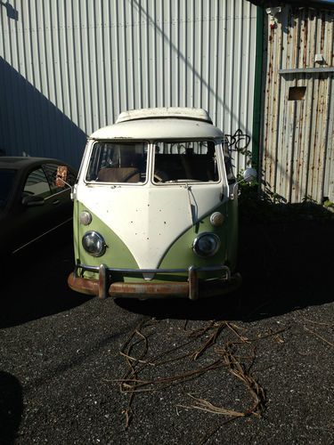 1967 split window westfalia.