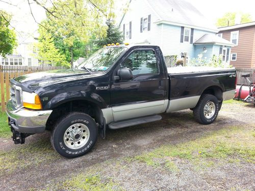 2001 ford f-250 super duty xlt standard cab pickup 2-door 6.8l