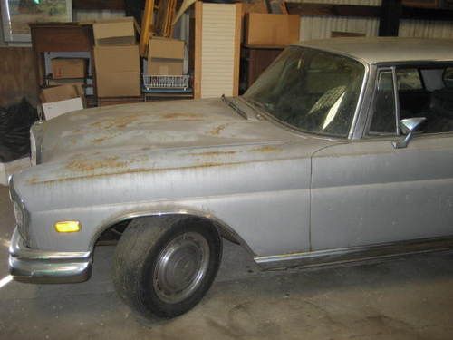 1969 mercedes 280 se coupe for restoration