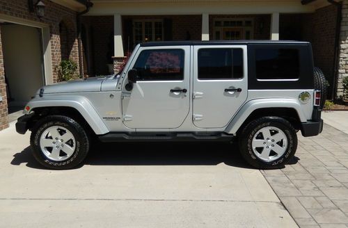 2007 jeep wrangler unlimited sahara sport utility 4-door 3.8l