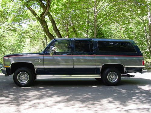 1987 chevy suburban 4x4 133k original miles 1 owner garaged super clean rig!