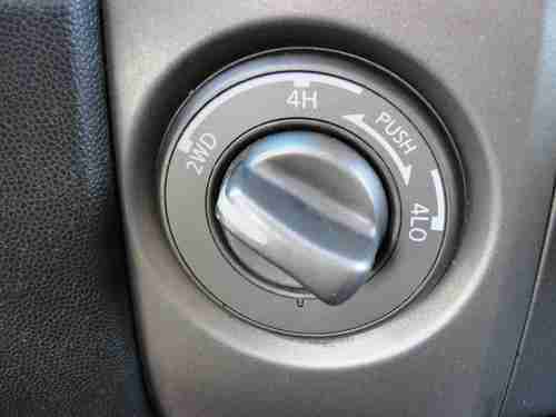 2005 Nissan Titan SE Crew Cab Pickup 4-Door 5.6L, US $13,500.00, image 19