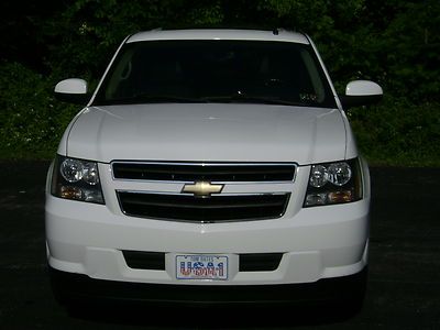 One Owner 4x4 Tahoe Hybrid Navigation Leather 2nd row bench 3rd row CarFax Clean, US $27,980.00, image 19