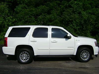 One Owner 4x4 Tahoe Hybrid Navigation Leather 2nd row bench 3rd row CarFax Clean, US $27,980.00, image 20