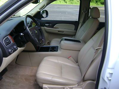 One Owner 4x4 Tahoe Hybrid Navigation Leather 2nd row bench 3rd row CarFax Clean, US $27,980.00, image 21