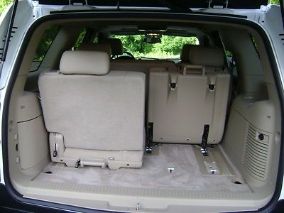 One Owner 4x4 Tahoe Hybrid Navigation Leather 2nd row bench 3rd row CarFax Clean, US $27,980.00, image 24