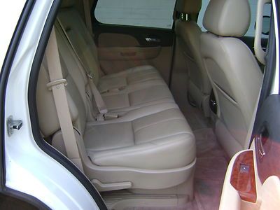 One Owner 4x4 Tahoe Hybrid Navigation Leather 2nd row bench 3rd row CarFax Clean, US $27,980.00, image 25