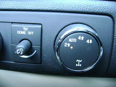 One Owner 4x4 Tahoe Hybrid Navigation Leather 2nd row bench 3rd row CarFax Clean, US $27,980.00, image 31