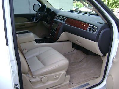One Owner 4x4 Tahoe Hybrid Navigation Leather 2nd row bench 3rd row CarFax Clean, US $27,980.00, image 36