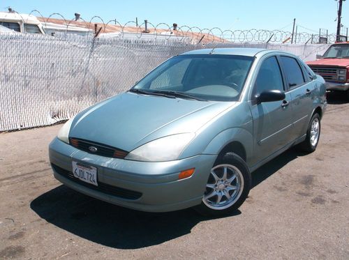 2004 ford focus, no reserve