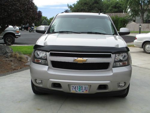 2007 Chevrolet Surburban LT 4x4, US $27,500.00, image 4