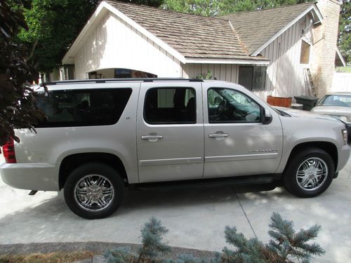 2007 Chevrolet Surburban LT 4x4, US $27,500.00, image 9