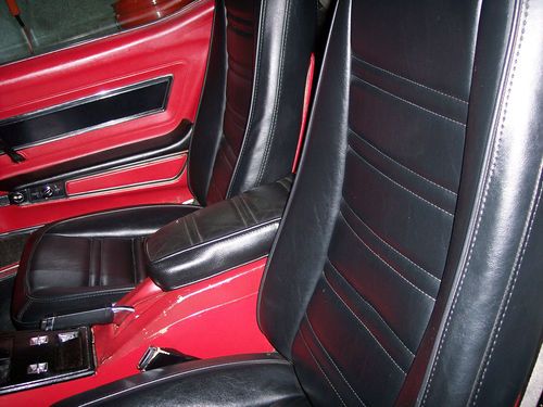 1977 Chevrolet Corvette Base Coupe 2-Door 5.7L, image 5