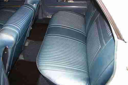 65 CORVAIR 4 dr. 110 AUTO AC White Vinyl top-Looks like convertible., image 5