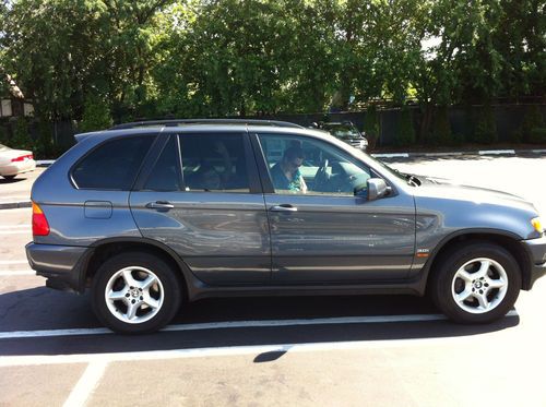 2002 bmw x5 3.0i sport utility 4-door 3.0l