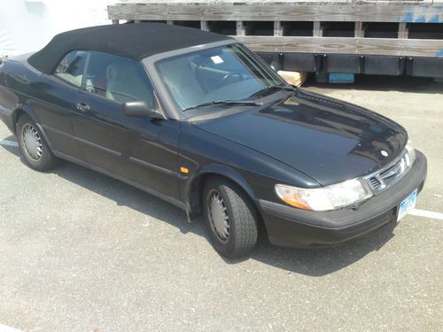 1995 saab 900 s convertible 2-door