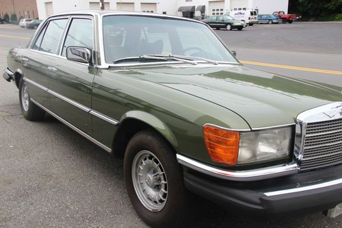 1977 Mercedes-Benz 450SEL 6.9 Sedan 4-Door 6.8L, image 3