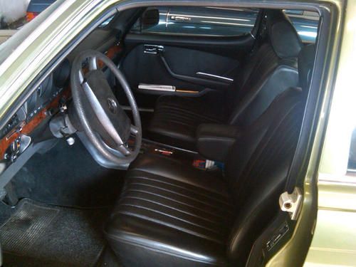 1977 Mercedes-Benz 450SEL 6.9 Sedan 4-Door 6.8L, image 9