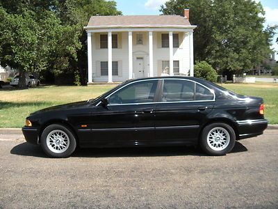 In central texas 1998 bmw 528i cold a/c leather sunroof michelin @@ dependable!!