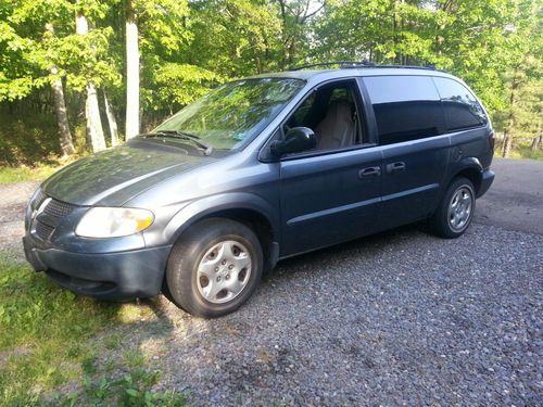 2002 dodge caravan se mini passenger van 4-door 3.3l