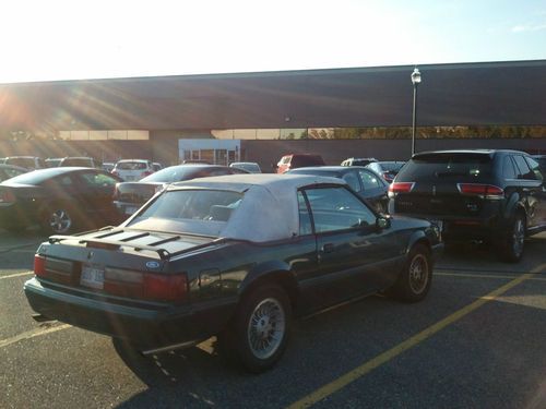 1990 Ford Mustang LX Convertible 2-Door 5.0L, image 2