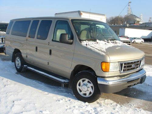 2007 e-350 super duty ext xlt 12 passenger van